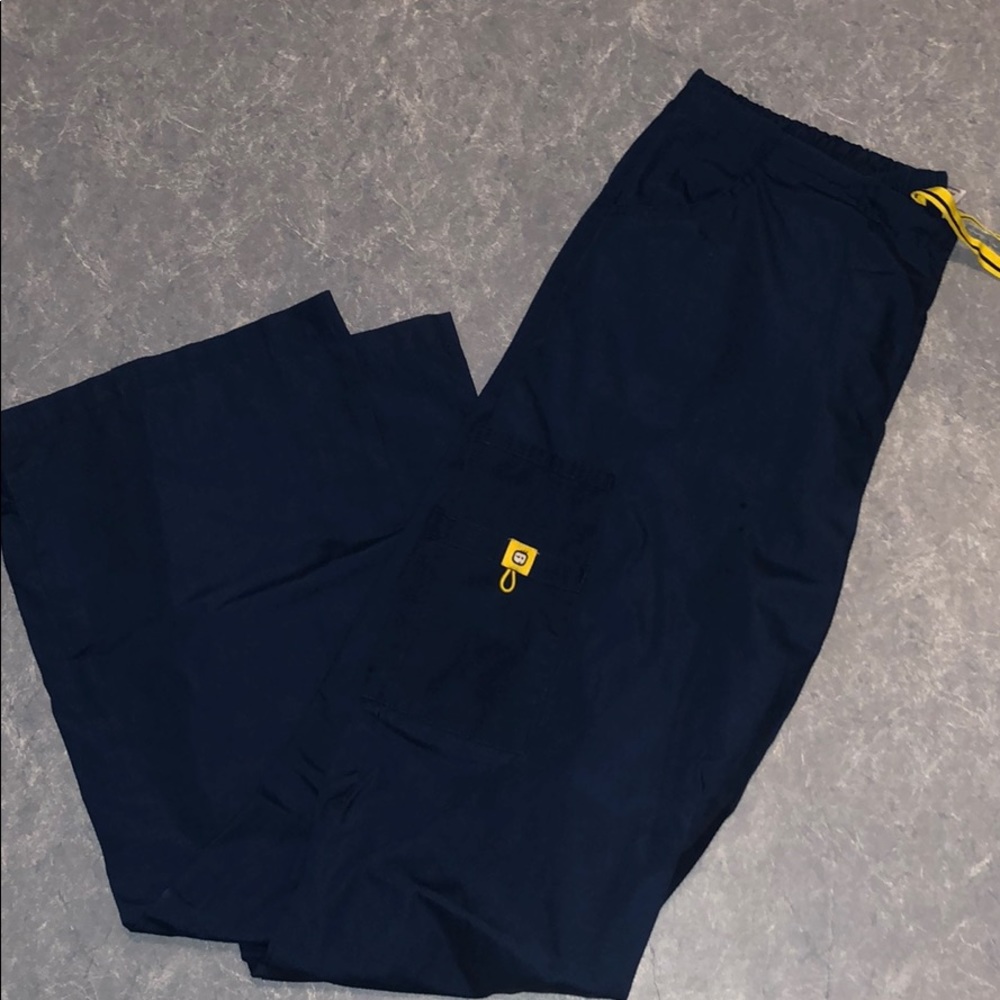 Scrub Bottoms